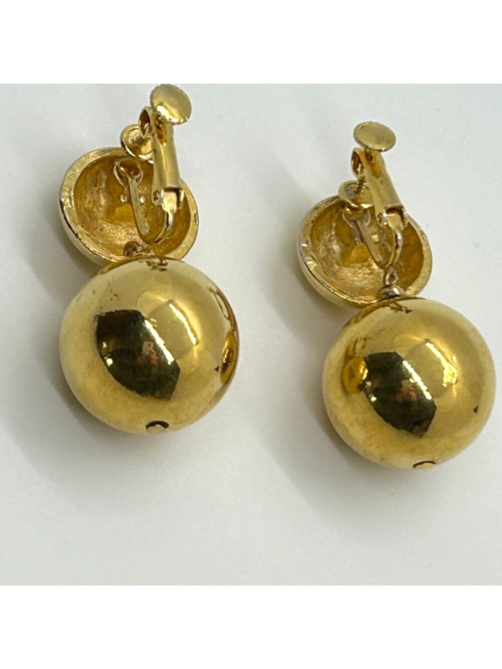 Vintage Gold-tone Double Ball Earrings Screw Back Statement 1960 Mod Design MCM - Picture 3 of 13
